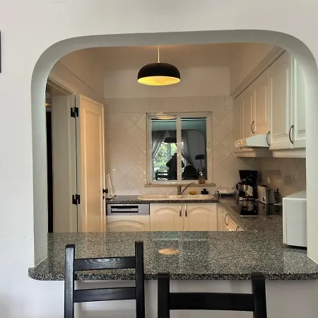 Apartamento Lovely 3 Bedroom In A In *