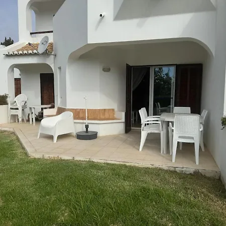 Lovely 3 Bedroom In A In Lejlighed Albufeira