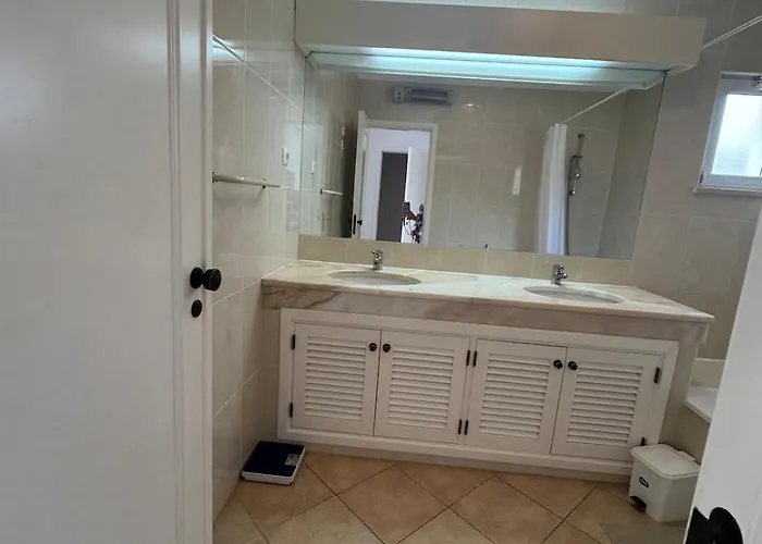 Lovely 3 Bedroom In A In * Albufeira