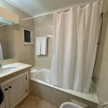 Lovely 3 Bedroom In A In * Albufeira